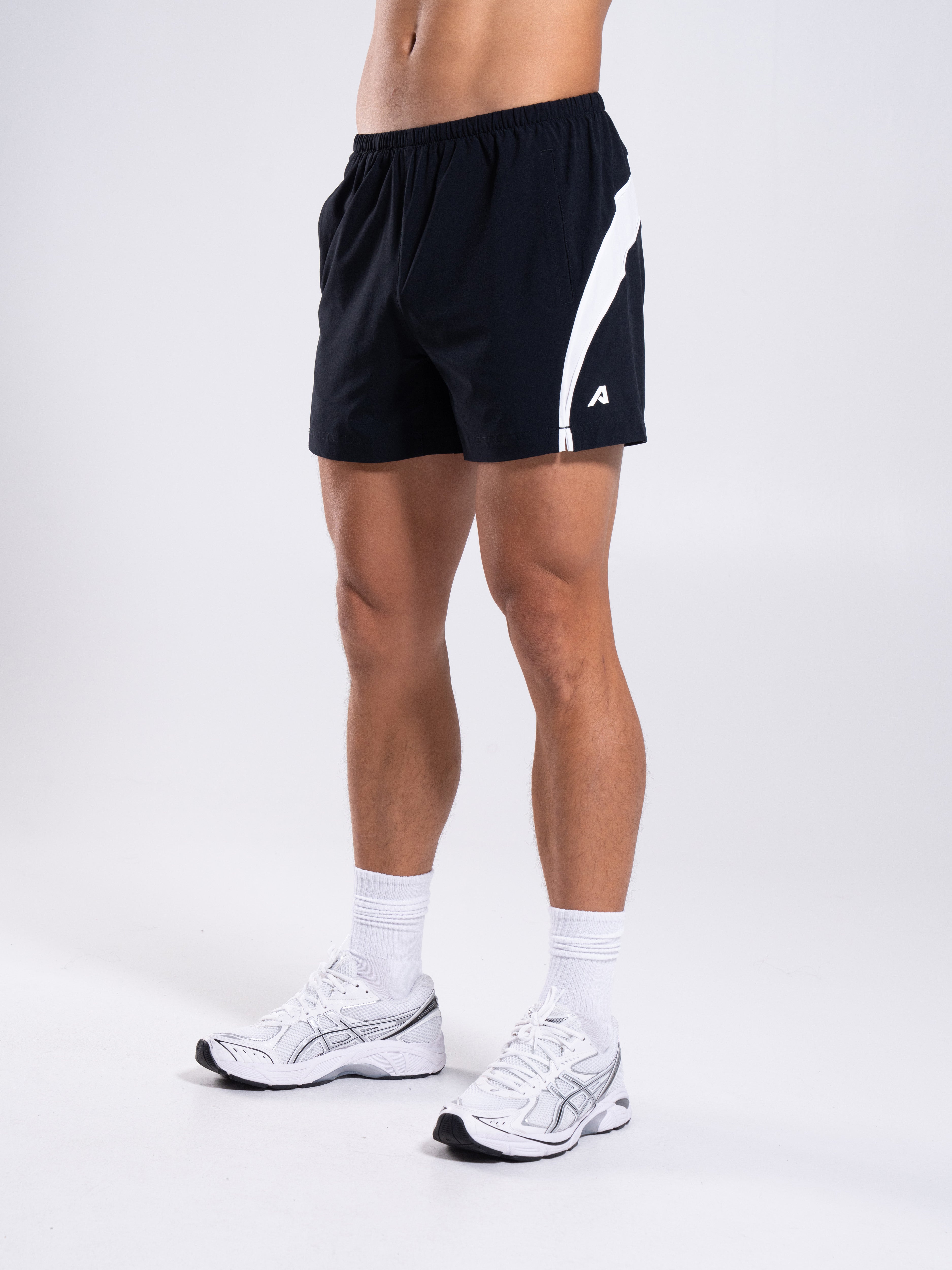 Dynamic Panel Short - Black / White - XS