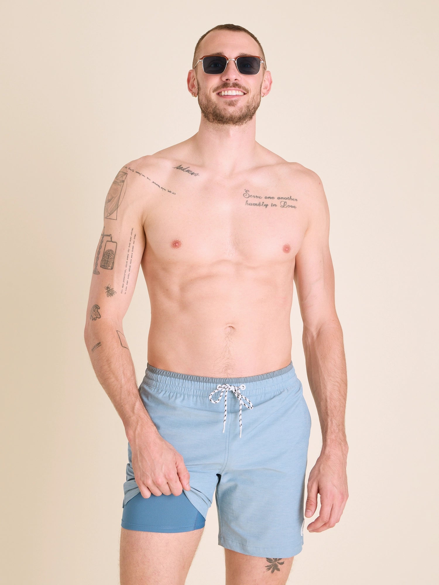 Chubbies The Horizons 7" Inseam for Men Polyester/Spandex Swim Trunks with Boxer Brief Mesh Liner in Blue | Size XXL