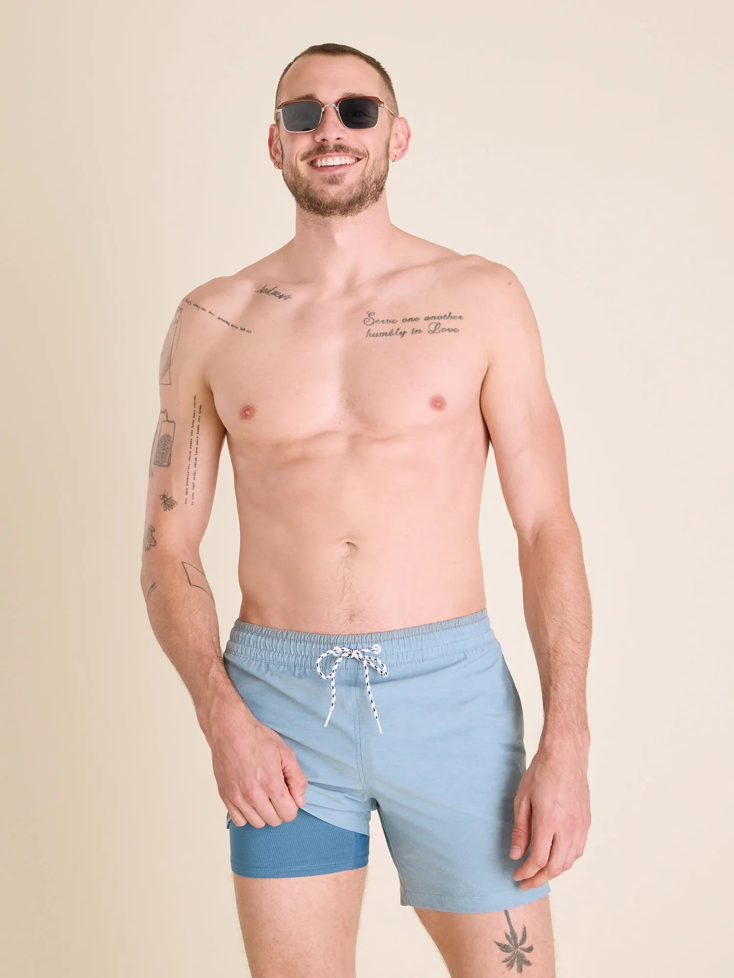 Chubbies The Horizons 5.5" Inseam for Men Polyester/Spandex Swim Trunks with Boxer Brief Mesh Liner in Blue | Size Small