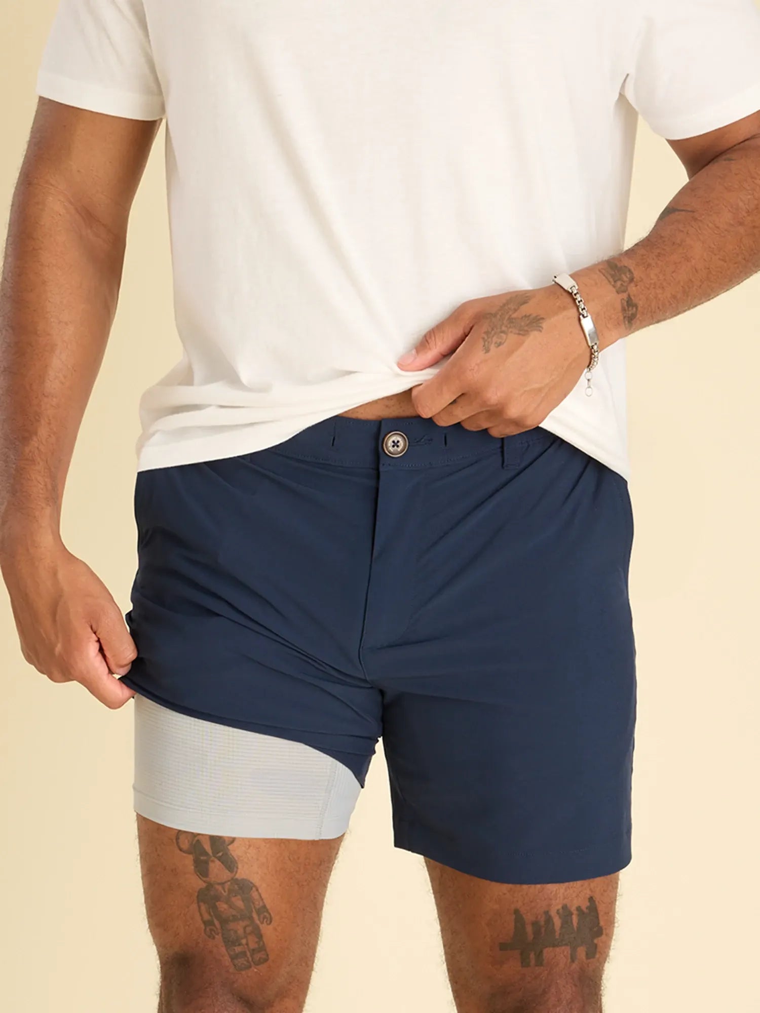 Chubbies The Navy Babys 6" Inseam Shorts for Men with Boxer Brief Mesh Liner in Navy Blue | Size XS