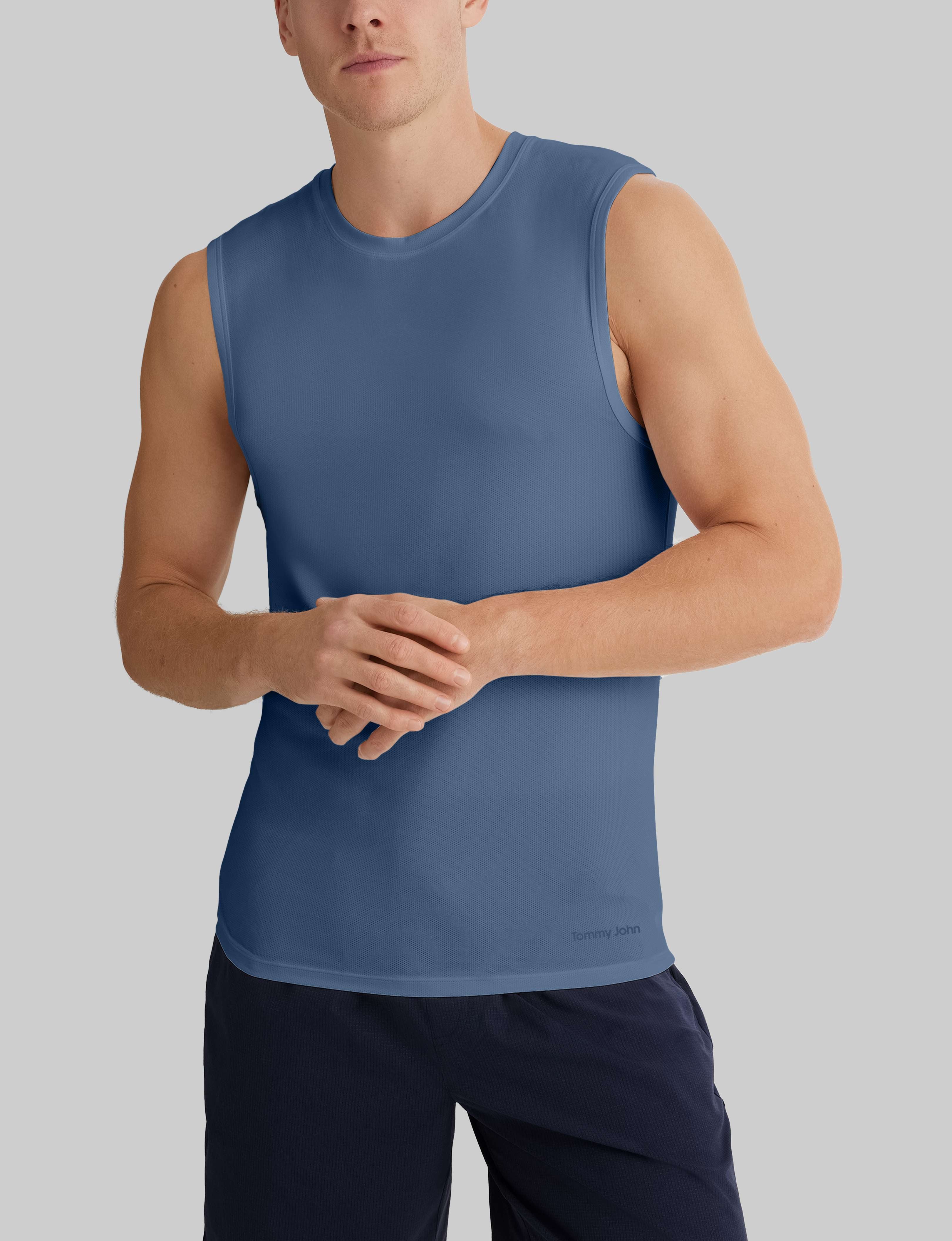 Tommy John Men's Air Muscle Tank in Blue Horizon Size Small