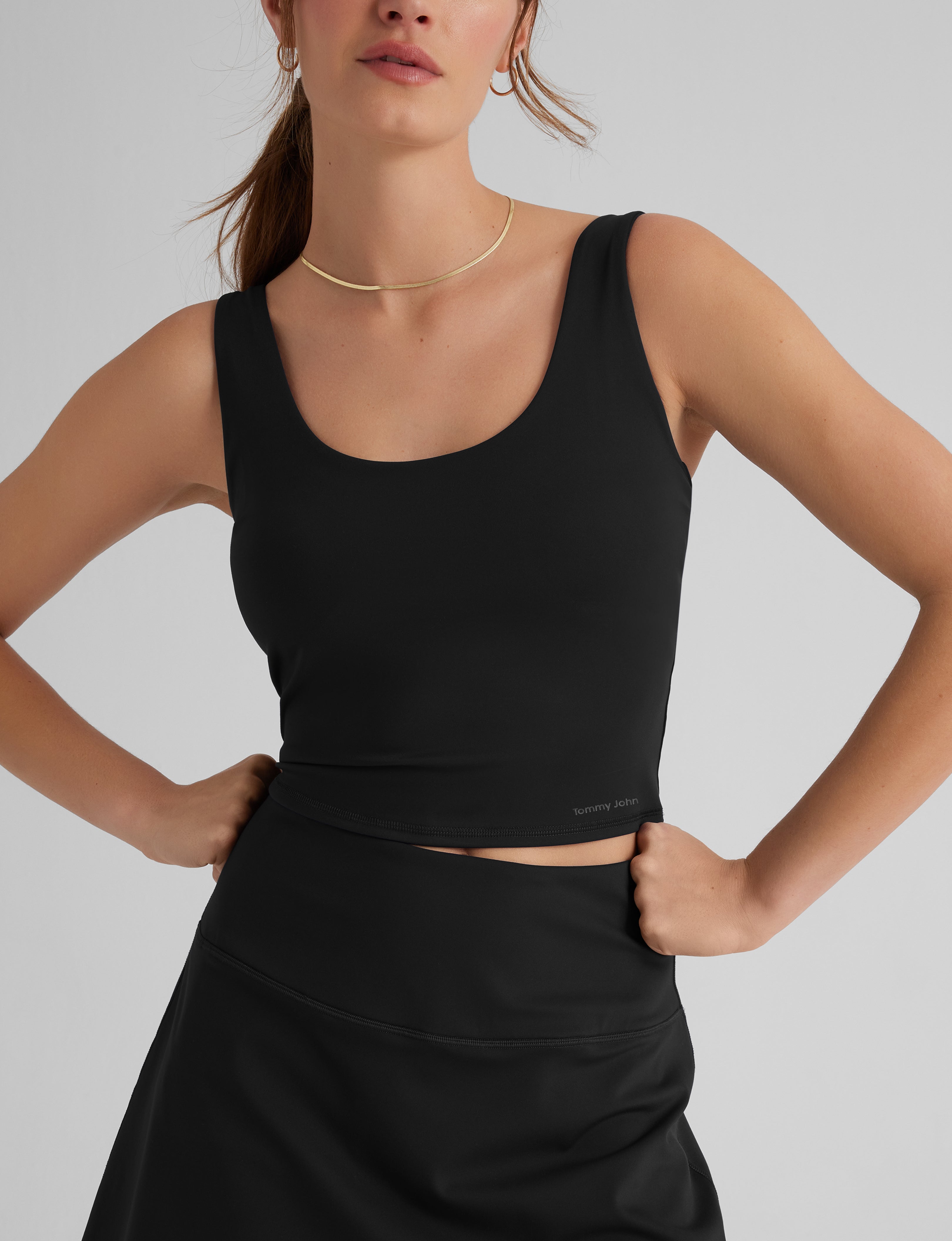 Tommy John Women's Crop Tank in Black Size XL (16)