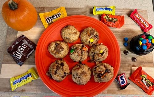 Leftover Halloween Candy Cookies