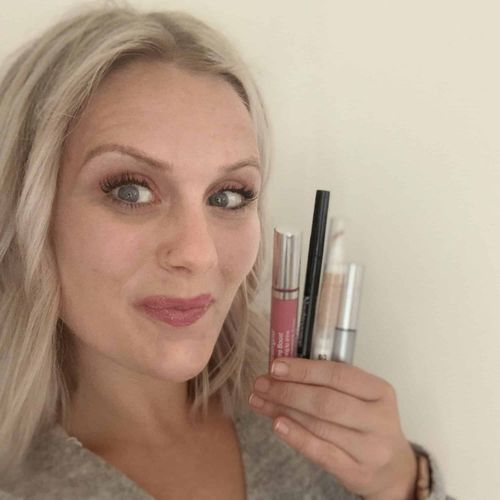 $20 Makeup Transformation In Under 5 Minutes!