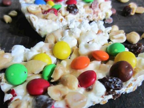 Trail Mix Popcorn Bars