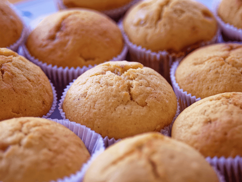 Peach Muffins: Our Go-To Snack for Busy Days