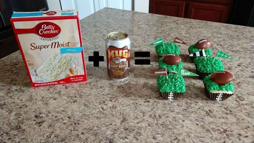 Football-Themed Mug Root Beer Cupcakes